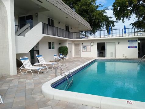 55 SE 14th Street Boca Raton FL 33432