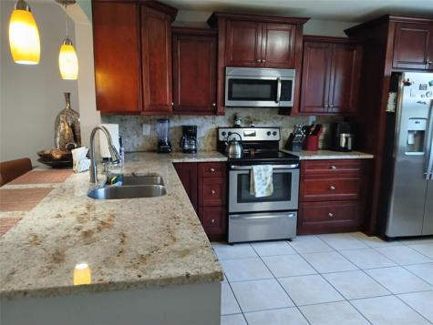 55 SE 14th Street Boca Raton FL 33432