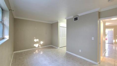 1800 NE 170th Street North Miami Beach FL 33162