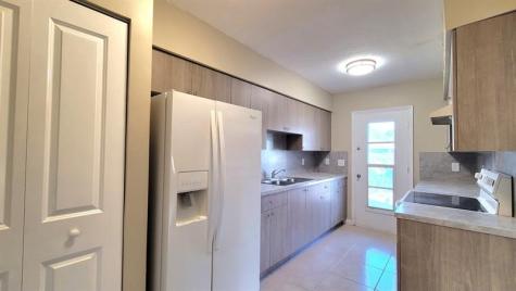 1800 NE 170th Street North Miami Beach FL 33162