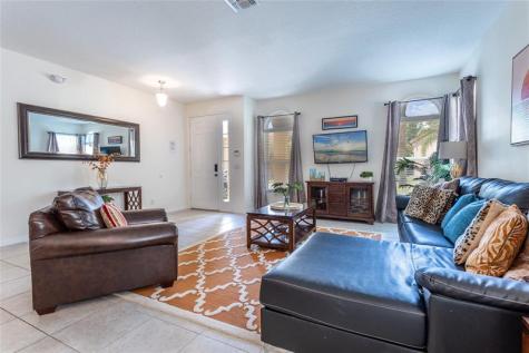 446 Orange Cosmos Boulevard Davenport FL 33837