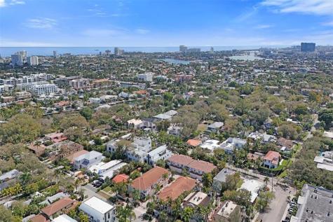 1610 NE 1st Street Fort Lauderdale FL 33301