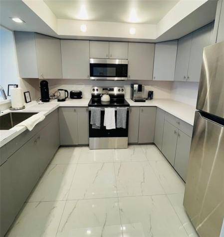 555 NE 15th Street Miami FL 33132