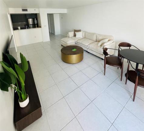 555 NE 15th Street Miami FL 33132