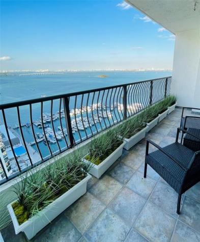 555 NE 15th Street Miami FL 33132