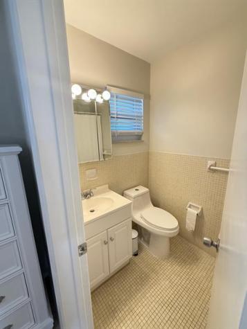 4658 Bougainvilla Drive Lauderdale By The Sea FL 33308