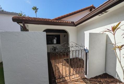 2177 Montpeliar Weston FL 33326