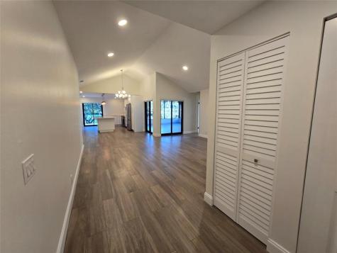 2177 Montpeliar Weston FL 33326