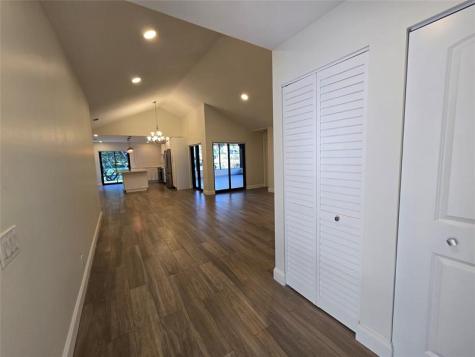 2177 Montpeliar Weston FL 33326