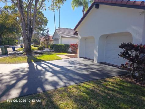 2177 Montpeliar Weston FL 33326