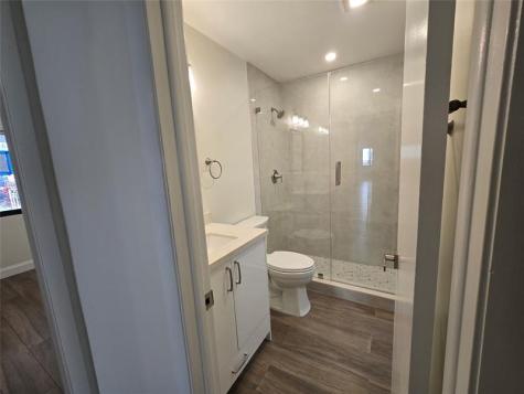 2177 Montpeliar Weston FL 33326