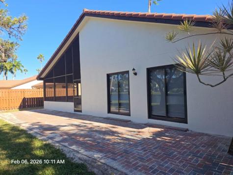 2177 Montpeliar Weston FL 33326