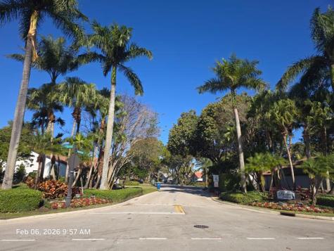2177 Montpeliar Weston FL 33326