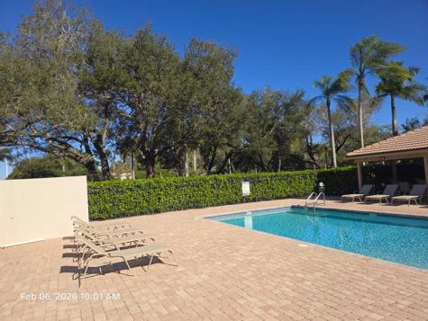 2177 Montpeliar Weston FL 33326