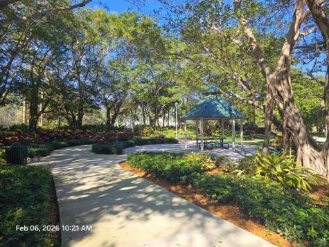 2177 Montpeliar Weston FL 33326