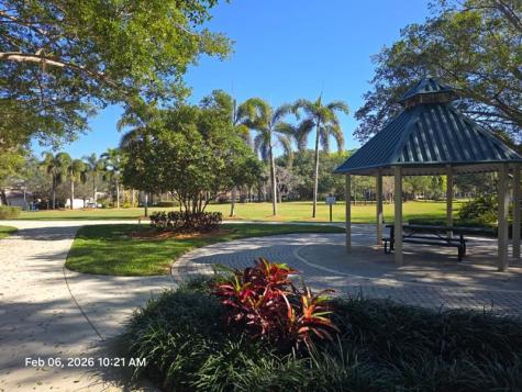2177 Montpeliar Weston FL 33326