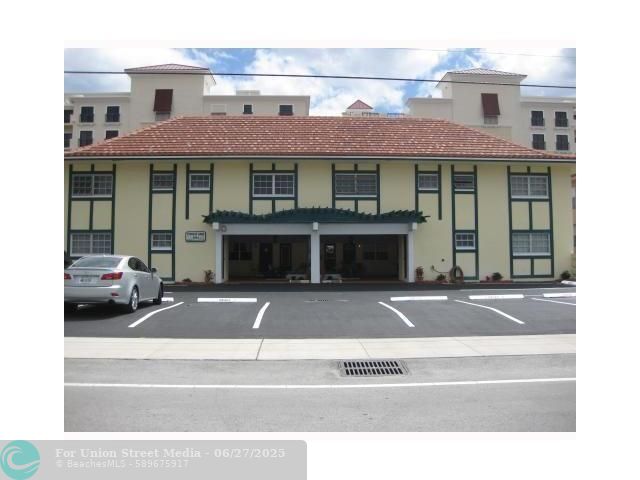 2404 NE 33rd Avenue Fort Lauderdale FL 33305
