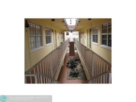 2404 NE 33rd Avenue Fort Lauderdale FL 33305