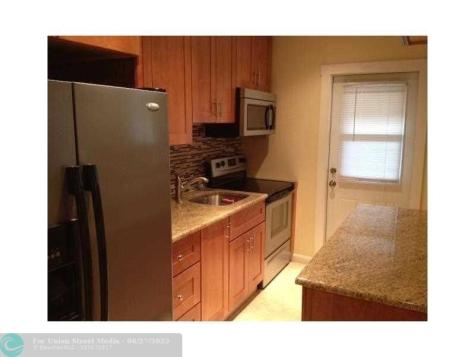 2404 NE 33rd Avenue Fort Lauderdale FL 33305