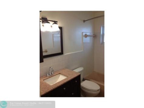 2404 NE 33rd Avenue Fort Lauderdale FL 33305