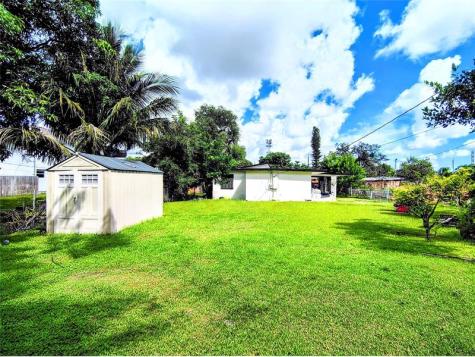 6134 Buchanan Street Hollywood FL 33024