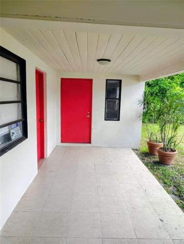 6134 Buchanan Street Hollywood FL 33024