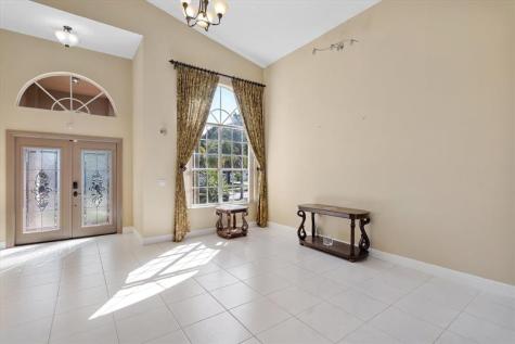 18435 NW 10th Street Pembroke Pines FL 33029