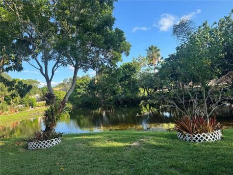 761 E Coco Plum Circle Plantation FL 33324