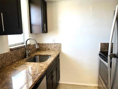 270 NE 40th Street Oakland Park FL 33334