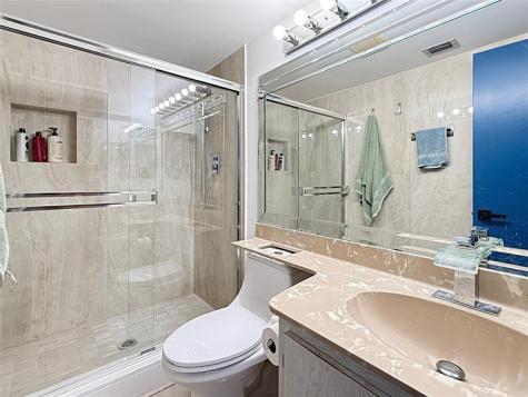 301 Knotty Pine Circle Greenacres FL 33463