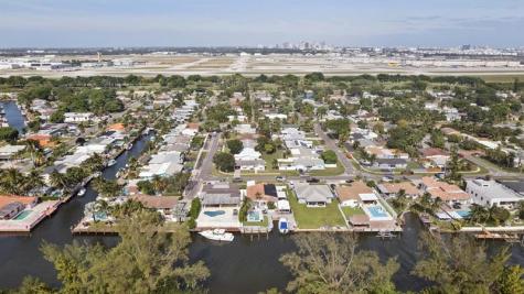 911 NW 7th Street Dania Beach FL 33004