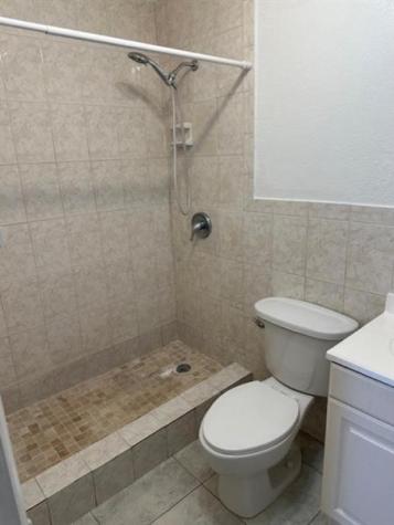 7831 N Colony Circle N #203 Tamarac FL 33321