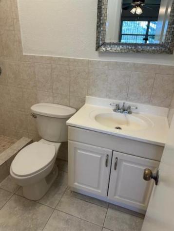 7831 N Colony Circle N #203 Tamarac FL 33321