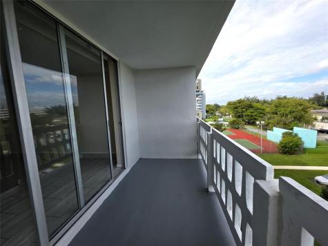 15600 NW 7th Avenue Miami FL 33169