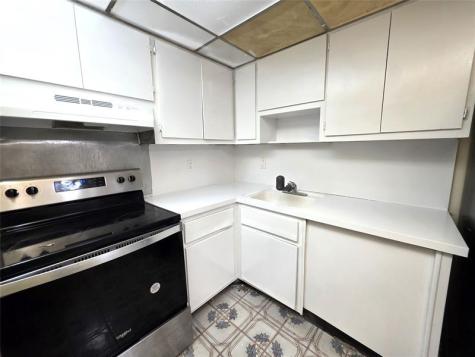 15600 NW 7th Avenue Miami FL 33169