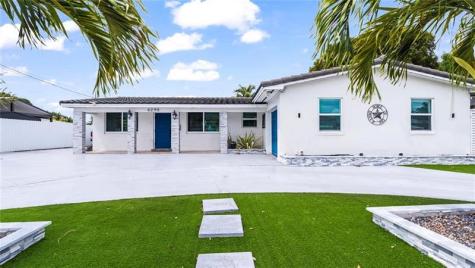 6290 W 16th Hialeah FL 33012