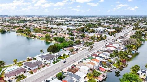 6290 W 16th Hialeah FL 33012