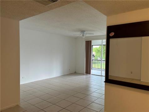 3690 Inverrary Drive Lauderhill FL 33319