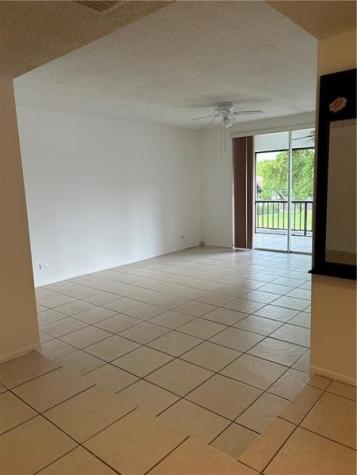 3690 Inverrary Drive Lauderhill FL 33319