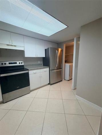 5025 Wiles Road Coconut Creek FL 33073