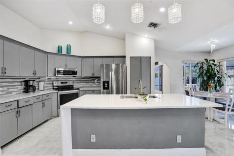 7909 NW 19th Street Margate FL 33063
