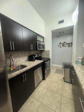 7420 W 20th Avenue Hialeah FL 33016