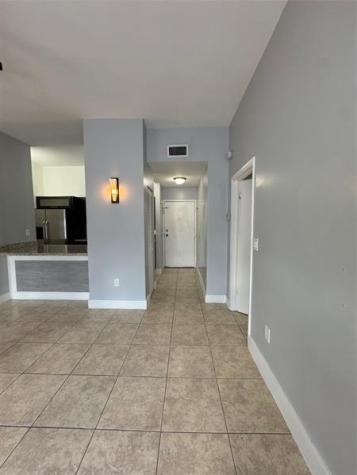 7420 W 20th Avenue Hialeah FL 33016