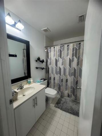 7420 W 20th Avenue Hialeah FL 33016