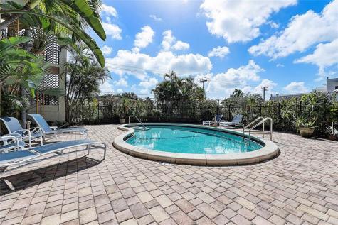 1100 NE 9th Avenue Fort Lauderdale FL 33304