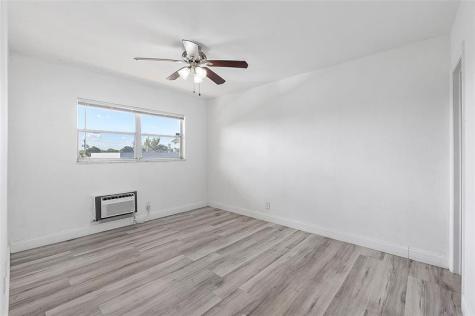1100 NE 9th Avenue Fort Lauderdale FL 33304