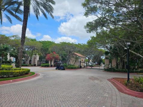 12136 Saint Andrews Place Miramar FL 33025