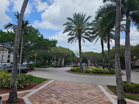 12136 Saint Andrews Place Miramar FL 33025