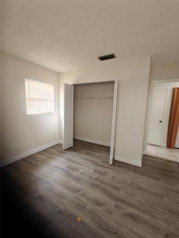 2933 NW 89 Te Coral Springs FL 33065