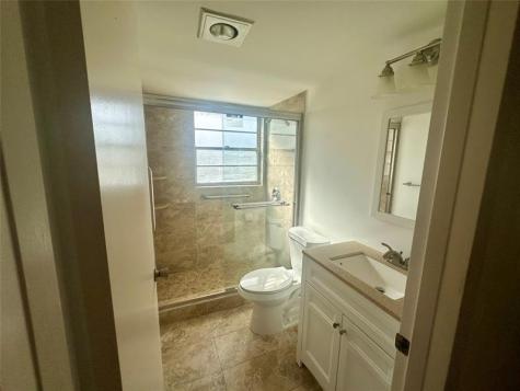 29 Preston A Boca Raton FL 33434